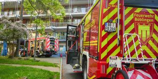 Am Donnerstagmorgen ist die Sindelfinger Feuerwehr ins Altenheim ausgerückt. Für alle Fälle kam auch die Böblinger Wehr dazu.